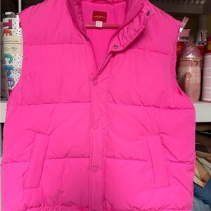 Ladies hot pink vest in great used condition
